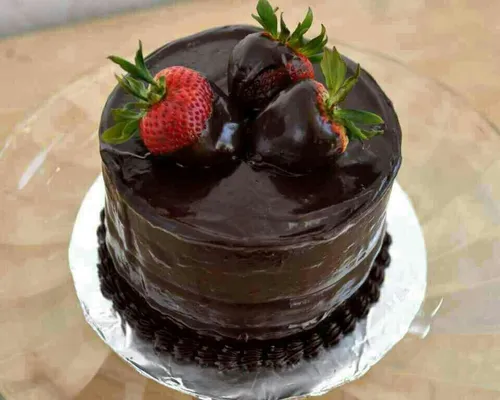 کیک شکلاتی بی نهایت خوشمزه