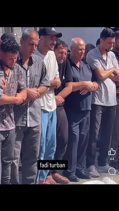 در تله فیلم تنهایی، دکتر رو به پسر خانواده که نقشش را #شه