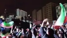 🎥 شادی مشترک مردم و یگان ویژه در میدان ولیعصر تهران