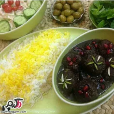 خورشت_انار_و_گردو 