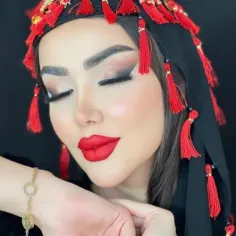 با تو حرف‌ها دارم