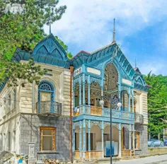 تصویر کاخ زیبای فیروزه در گرجستان