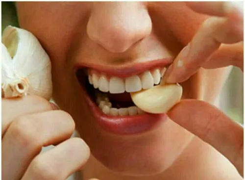 سیر به خوبی می تواند درد دندان را کاهش دهد.