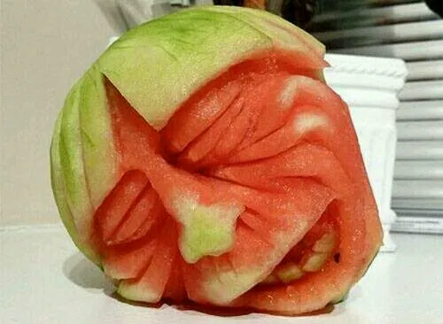 هنرنمایی با هندوانه🍉