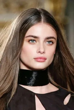 #معرفی  - Taylor Marie Hill•-•💁🏻‍♀💧