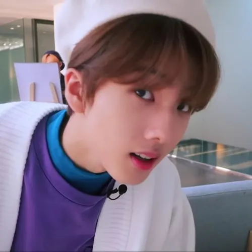 Cute 💞 🌹 ☁ ️ Jisung