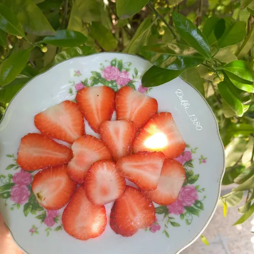 خواب هاتون با طعمِ توت فرنگی...🍓