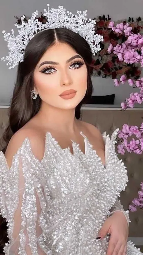 تصاویر جذاب دنی زلزله😍