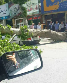حادثه برای یک خودرو در خیابان های کرمانشاه