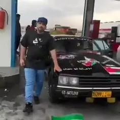 این جهان‌گرد عمانی که باماشینش یه ایران آمده فیلمی از پمپ