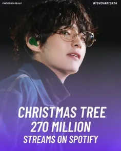 آهنگ 'Christmas Tree' به بیش از 270 میلیون استریم در اسپا