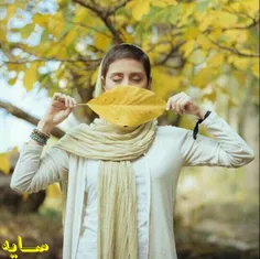 زیر پاهای تو ای دختـ🍁 ــرک #پـ🍁 ــاییزی....