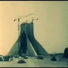تصاویری از مراحل پایانی ساخت برج و میدان آزادی،سال۱۳۴۹