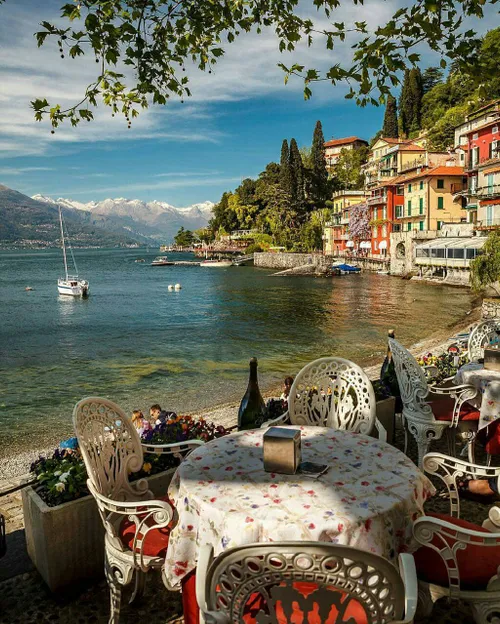 دریاچه کومو (Como) یکی از مناطق زیبا و توریستی ایتالیا که