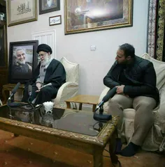 تصویری از حضور رهبر انقلاب در منزل شهید سلیمانی #هدایت_تا