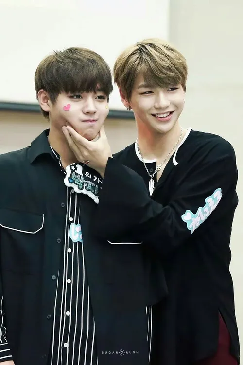 [NielWink Is Real ^^ [🌈 😻 🙈 💋 💗