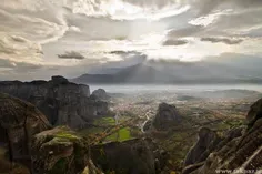 شهر "میتیورا" واقع در بالای صخره ها در کشور یونان