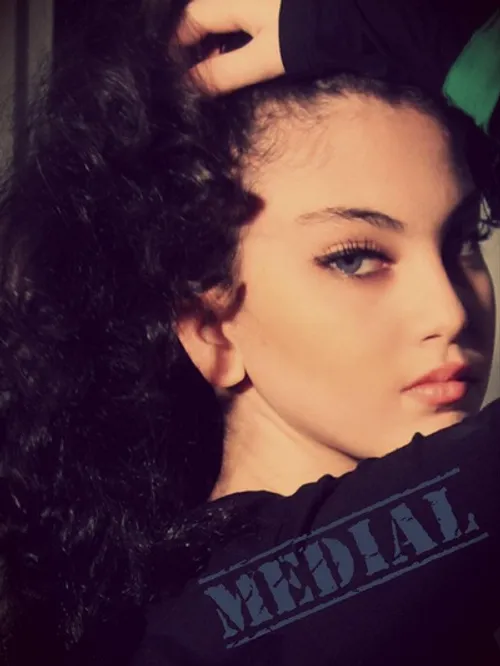 مدل 19 ساله ایرانی