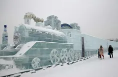 در شمال چین قطار یخی به طول 110 متر