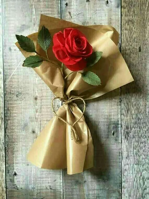 موندم این شاخه گل را به کدومتون بدم،آخه همتون گلید🌹😘