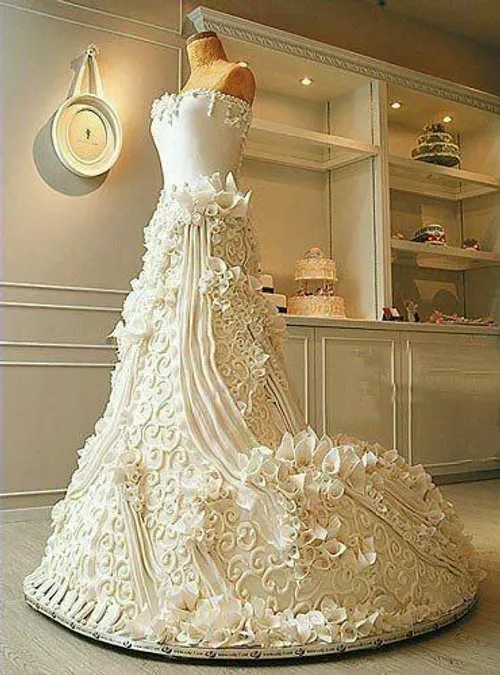 🎂 کیک عروسی جالب به شکل لباس عروس👰 😍 😍