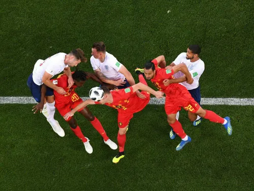 تصویری جالب از بازی شب گذشته انگلیس و بلژیک
