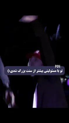 چرا نامجون اینجا انقدر کیوت شده بود خدایا😭💛🌟