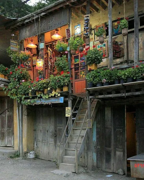 نمایی زیبا از خانه ای در روستای ماسوله، گیلان