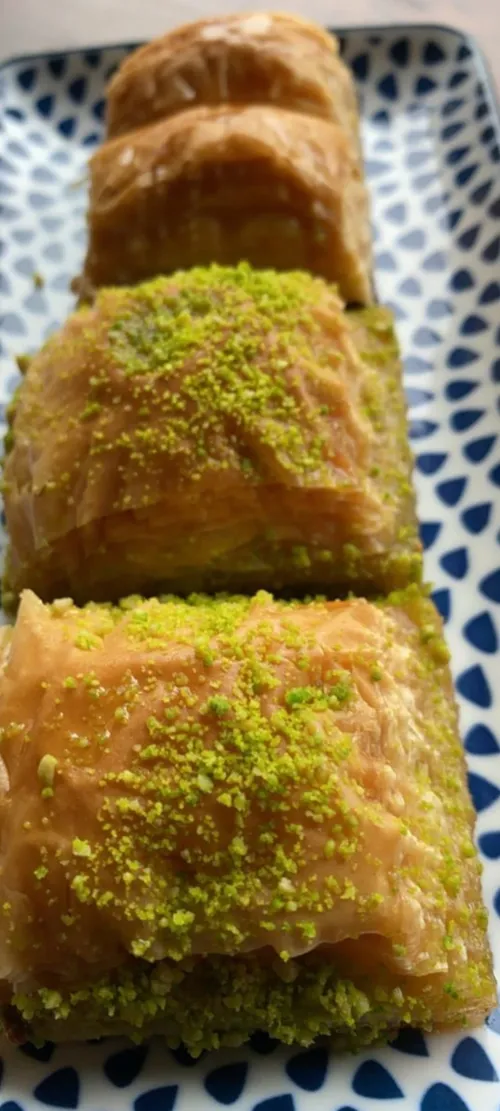 خوشمزه های شیرین 😋