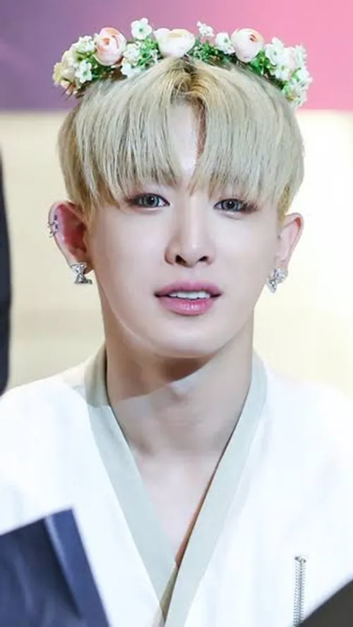 wonho Monsta x cute