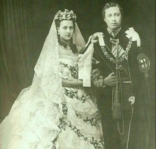 اولین لباس عروس سفید در جهان متعلق به ملکه ویکتوریا، ملکه