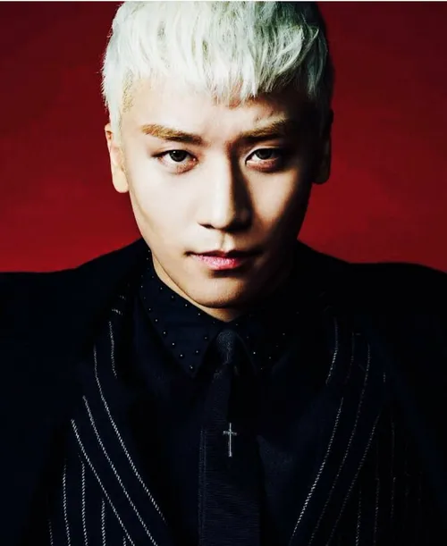 •• SEUNGRI••