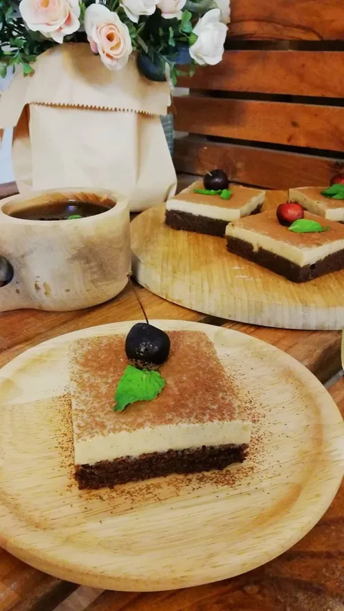 کیک شکلاتی کرمدار