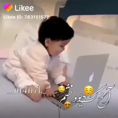 اوخی پاهاش😁😋😍