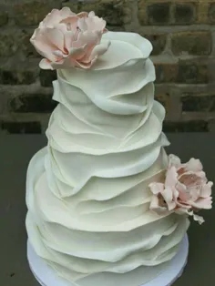#کیک های جذاب سفید برای مراسم #عروسی  #ازدواج #ایده #خورا