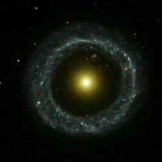 جسم هوگ کهکشان عجیب و غریبی است که ستاره های آن به صورت ح