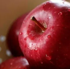 🍎آنتی اکسیدان موجود در سیب قرمز از سبز بیشتر است و رنگ قر