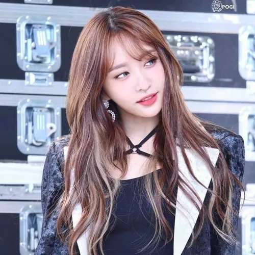 EXID’s Hani’s Brother Dishes On Her Clumsy Side