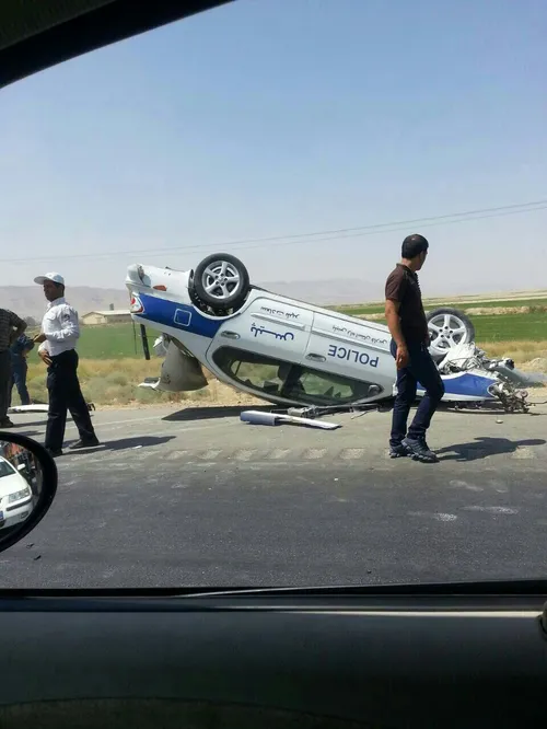 سرعت زیاد در نتیجه حادثه...هم برای مردم و هم برای پلیس..د