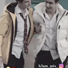 رفاقت معرفت نمیاره...💯🙂
این معرفته که رفاقت میاره 😎