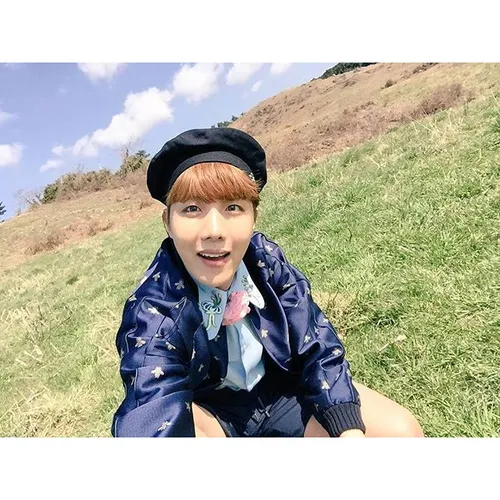 راستـ میگفتیـ🌿  jhope