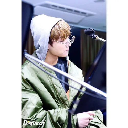 Info update News Dispatch Starcast jk Jungkook