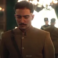 اییی جاننن فیلم مورد علاقم دوباره تکرار شد🤭😎😎