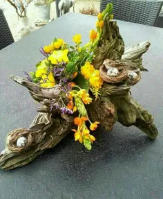 تبدیل شاخه های خشکیده به گلدان های زیبا 😍  #هنر #خلاقیت #