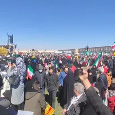 الأداء الشعبي لنشيد جمهورية إيران الإسلامية في 22 بهمن 14