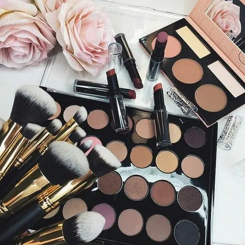 وسایل ارایشی/دخترونه😄 💄 ❤ پروفایل دخترانه