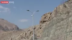 ♦️لحظه انفجار سنگ ۳ هزار تنی در آزادراه تهران - شمال 
