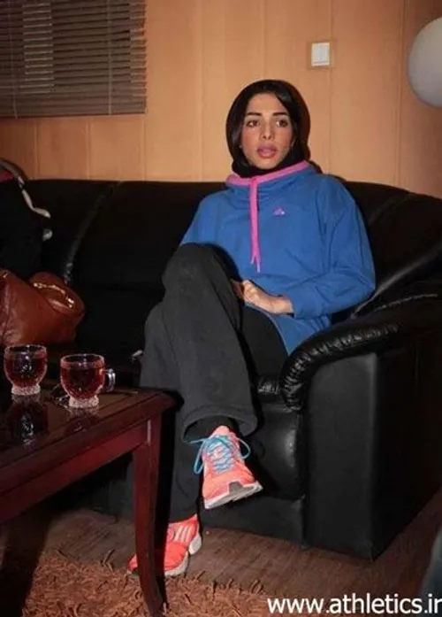 مریم طوسی (زاده ۱۳۶۷) ورزشکار زن ایرانی و دوندهٔ دوهای سر