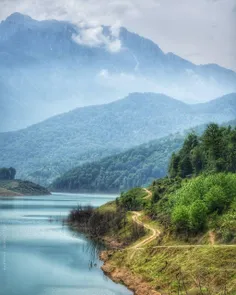 گیلان رودبار دریاچه سد شهر بیجار با نمایی از کوه زیبای در