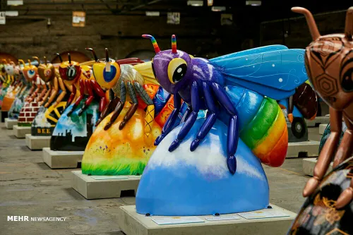 نمایشگاه مجسمه های زنبور در منچستر‎ انگلیس